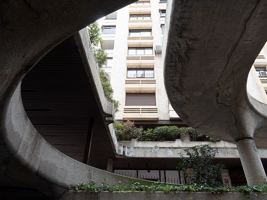 Brutalismo. Conjunto Galaxia.