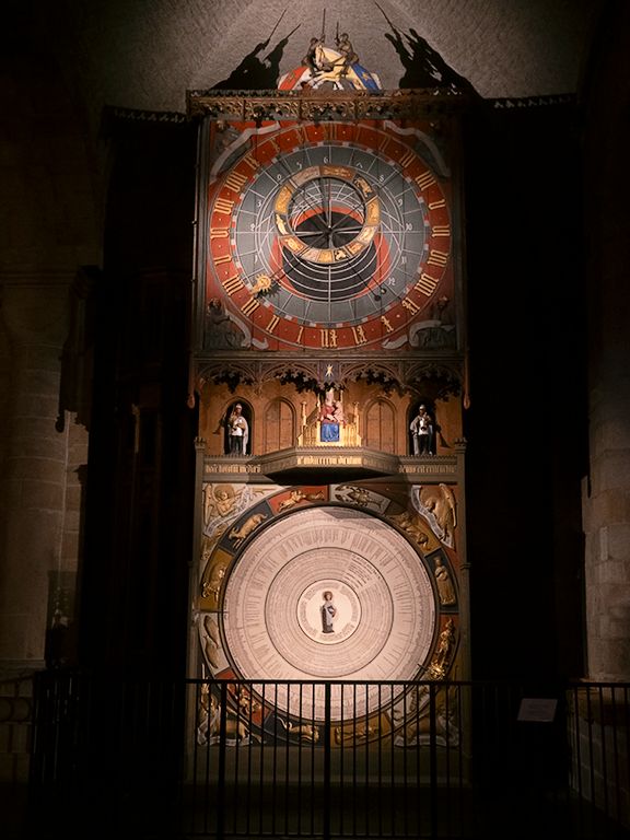 Catedral - reloj astronómico